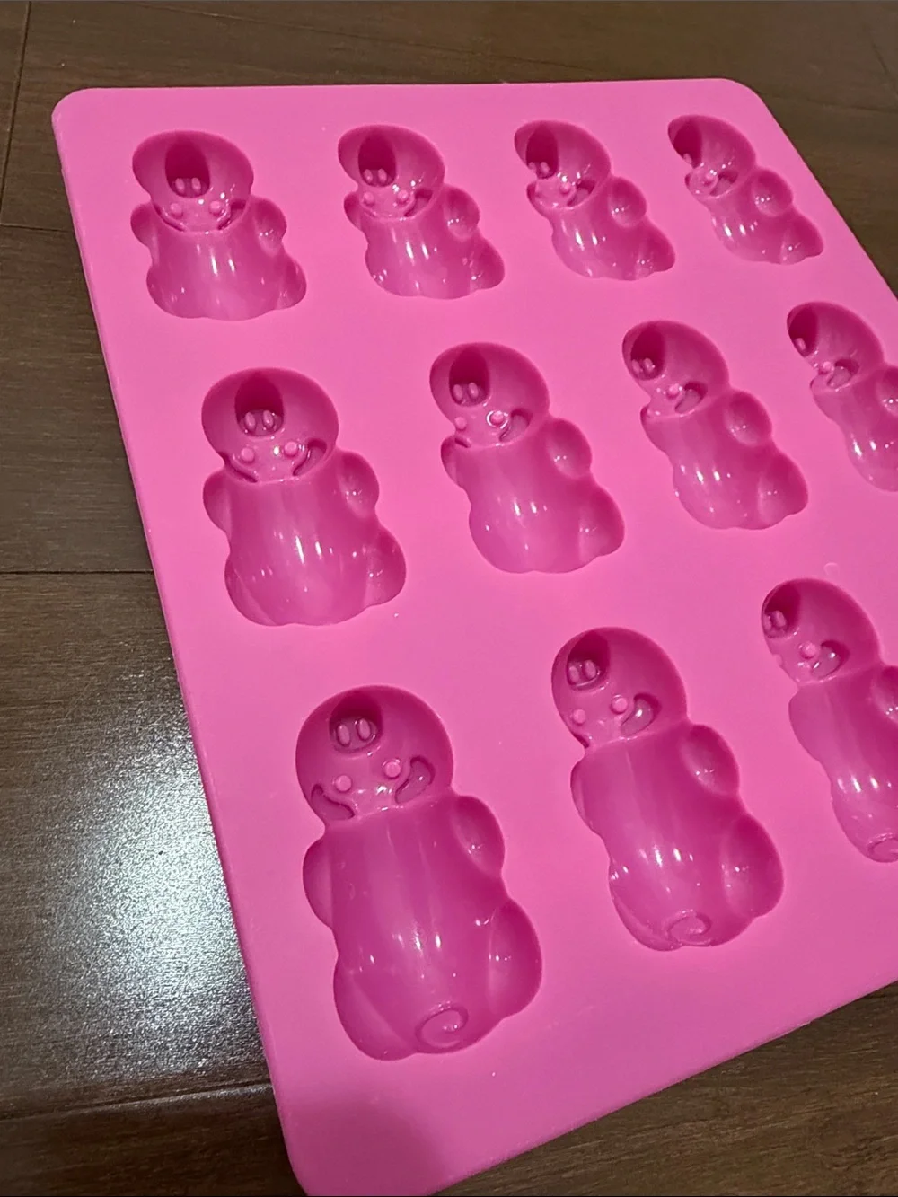 As Seen On TV Piggy Pop Silicone Baking Mold - Bright Pink